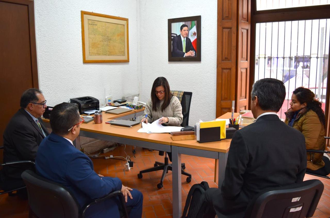 CON APOYO DEL ESTADO DIGITALIZARÁN FONDO ANTIGUO DEL REGISTRO CIVIL