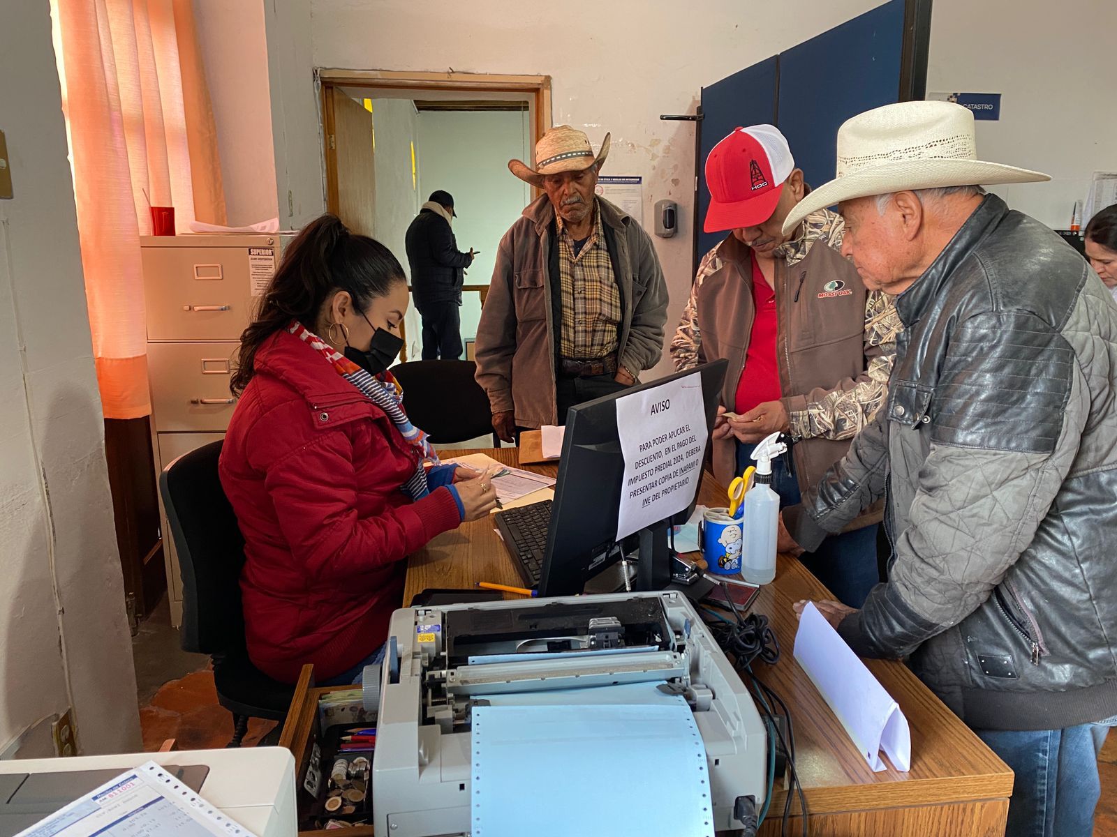 Exhorta Gobierno Municipal de SLP a habitantes de Bocas a aprovechar descuentos en el predial