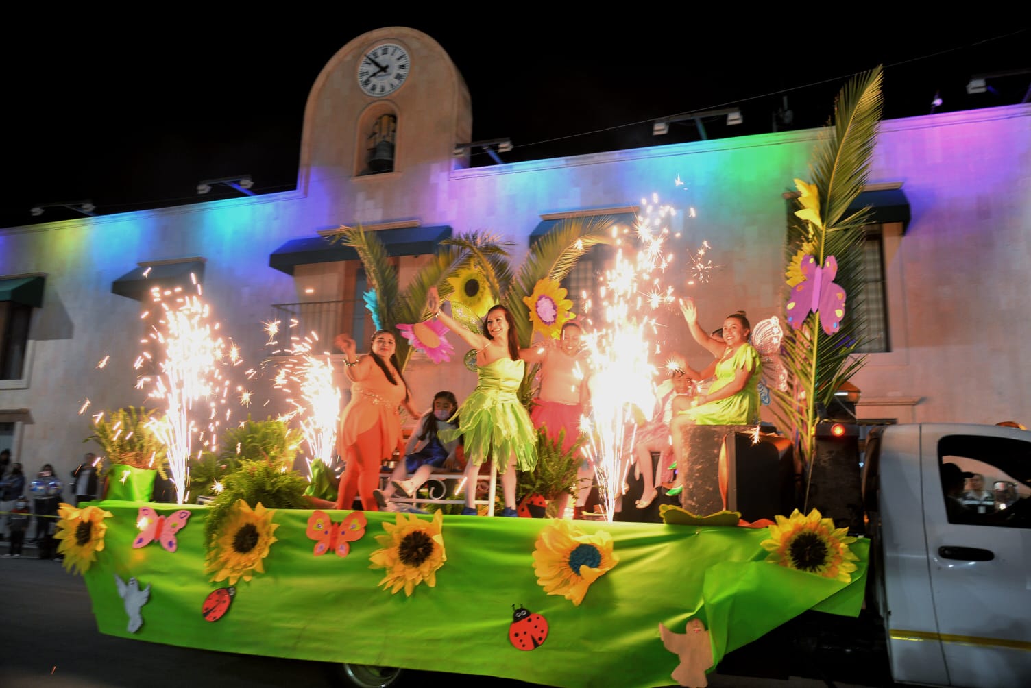 SOLEDAD DE G. S. VIVIRÁ ESPECTACULAR CARNAVAL CON TEMÁTICA AL DÍA DE SAN VALENTÍN