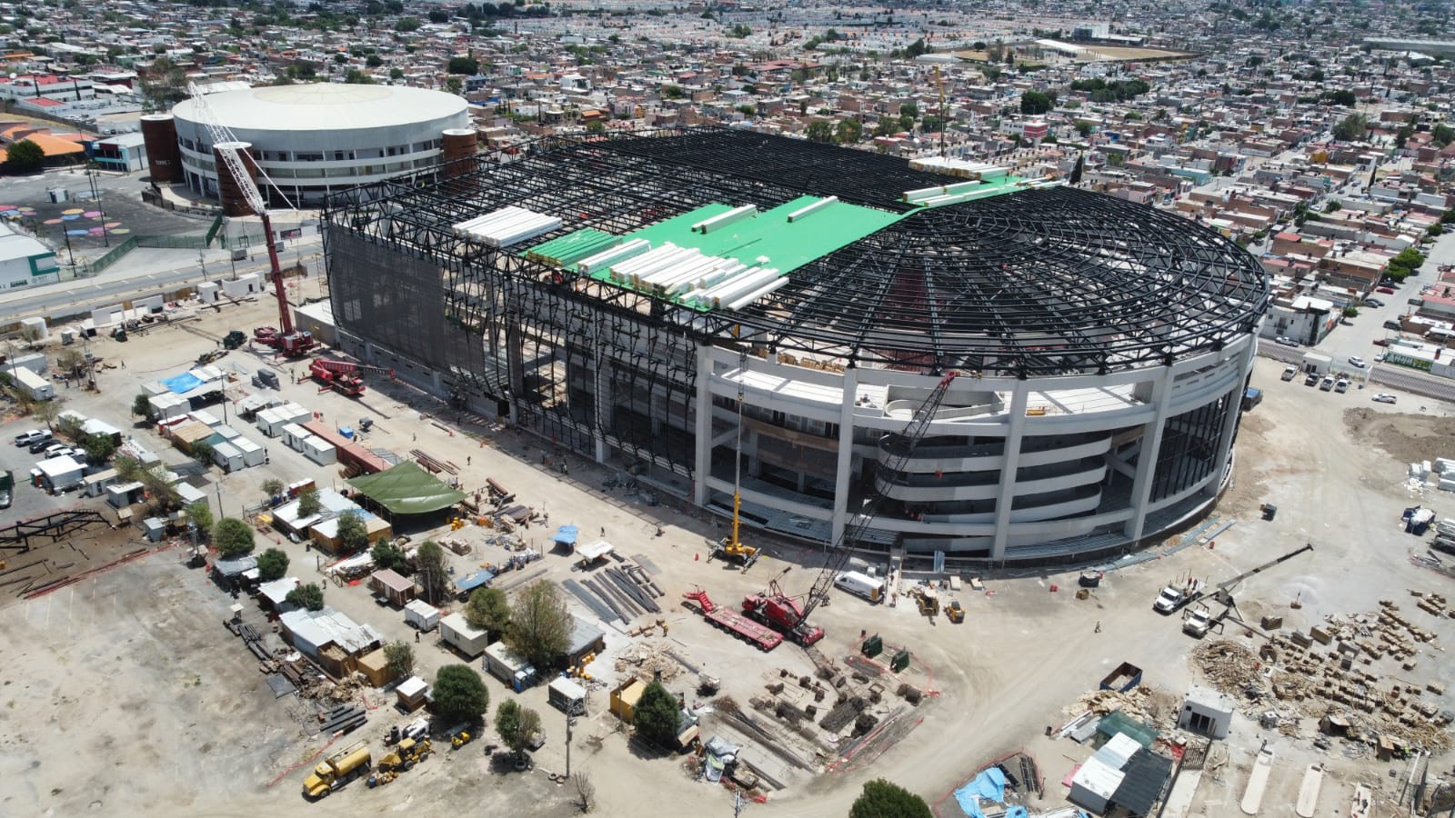 AVANZA CON MÁS DEL 70 POR CIENTO CONSTRUCCIÓN DE NUEVA ARENA POTOSÍ