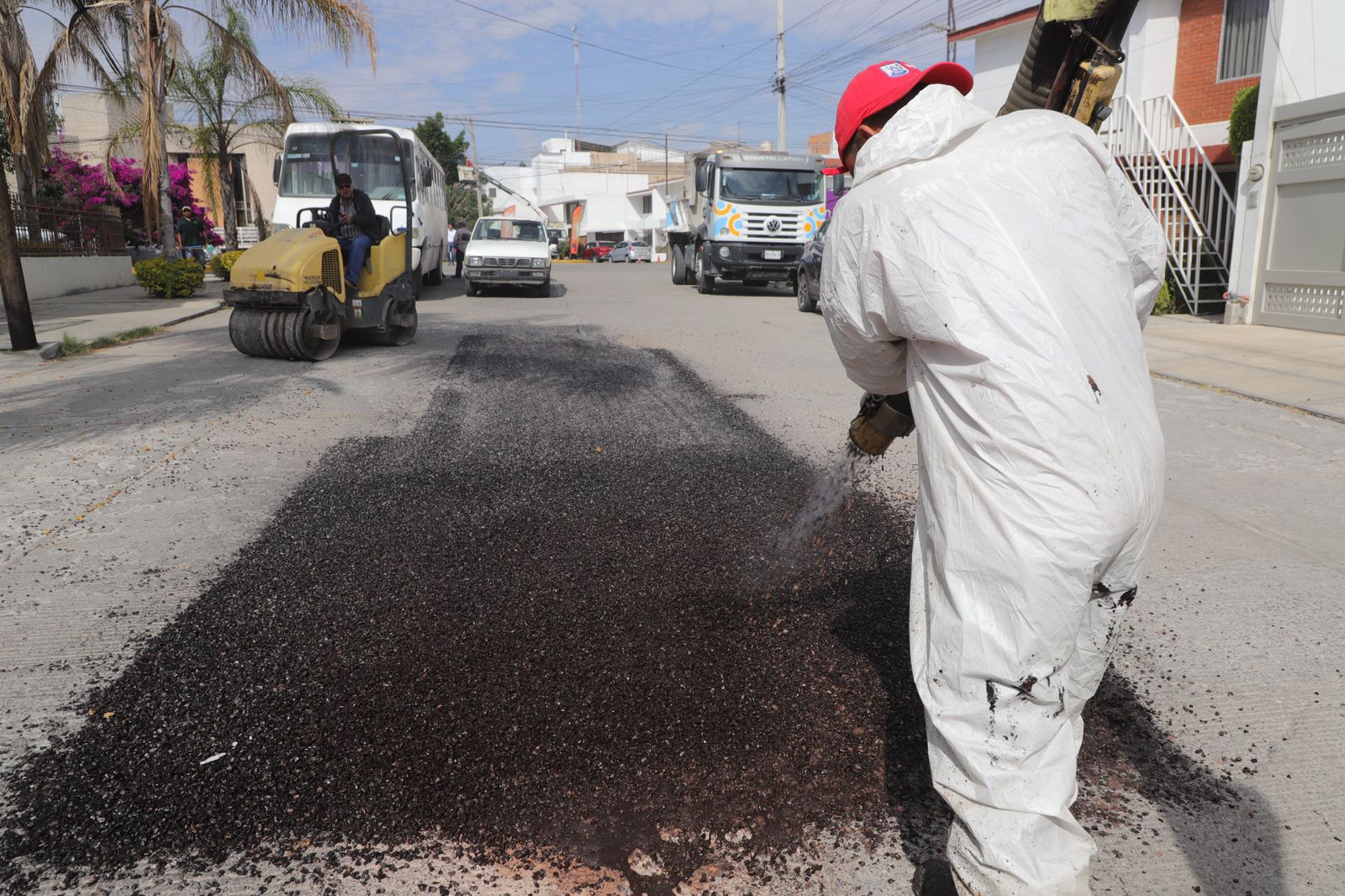 BACHEO EMERGENTE AVANZA GRACIAS A REPORTES CIUDADANOS VÍA WHATSAPP