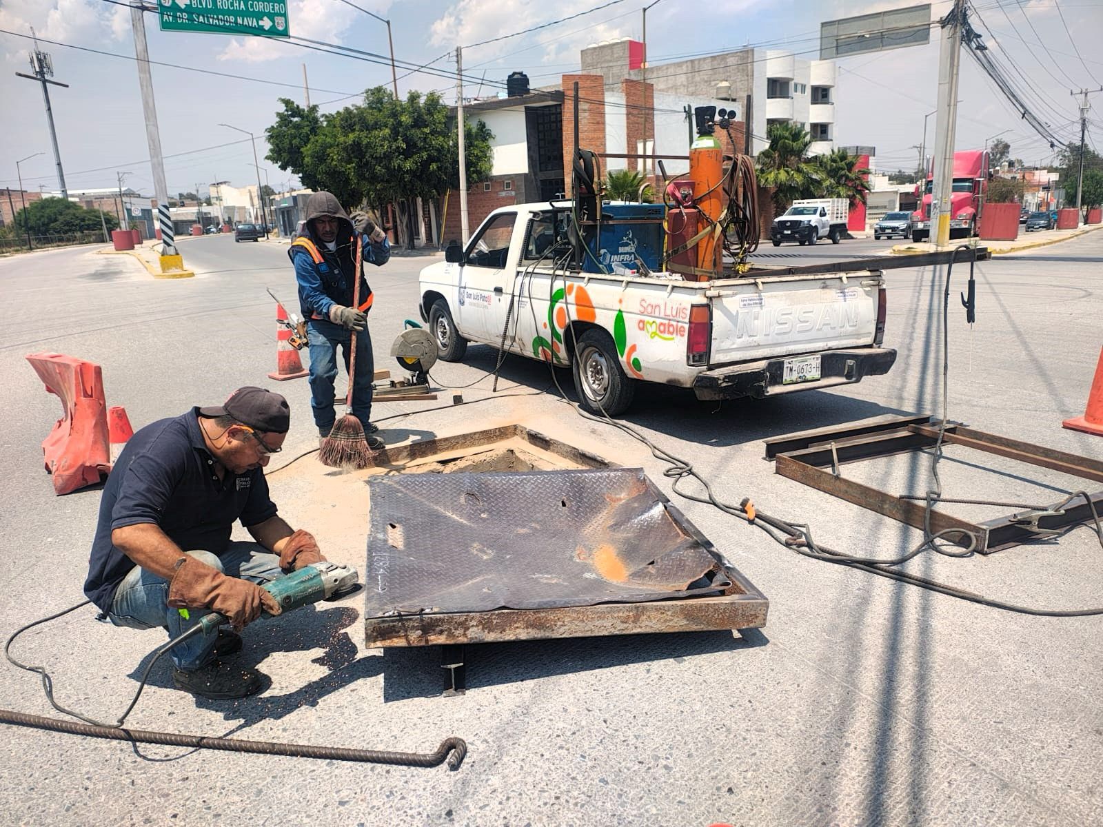 Gobierno de la Capital refuerza seguridad vial en Urbano Villalón y Sara Pérez de Madero