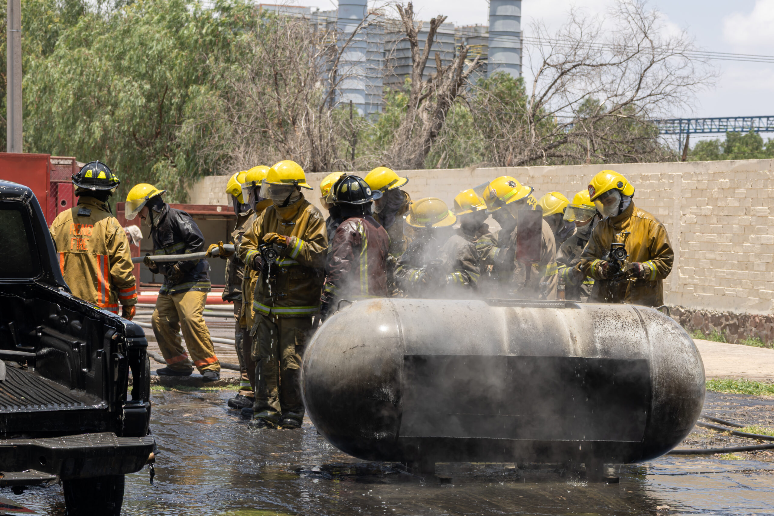 Alistan Bomberos de San Luis Potosí la conmemoración de su 75 aniversario