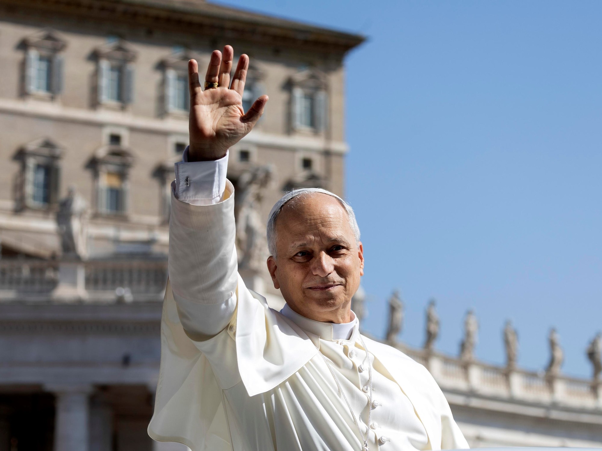 Detectan cáncer de pulmón al papa León XIV