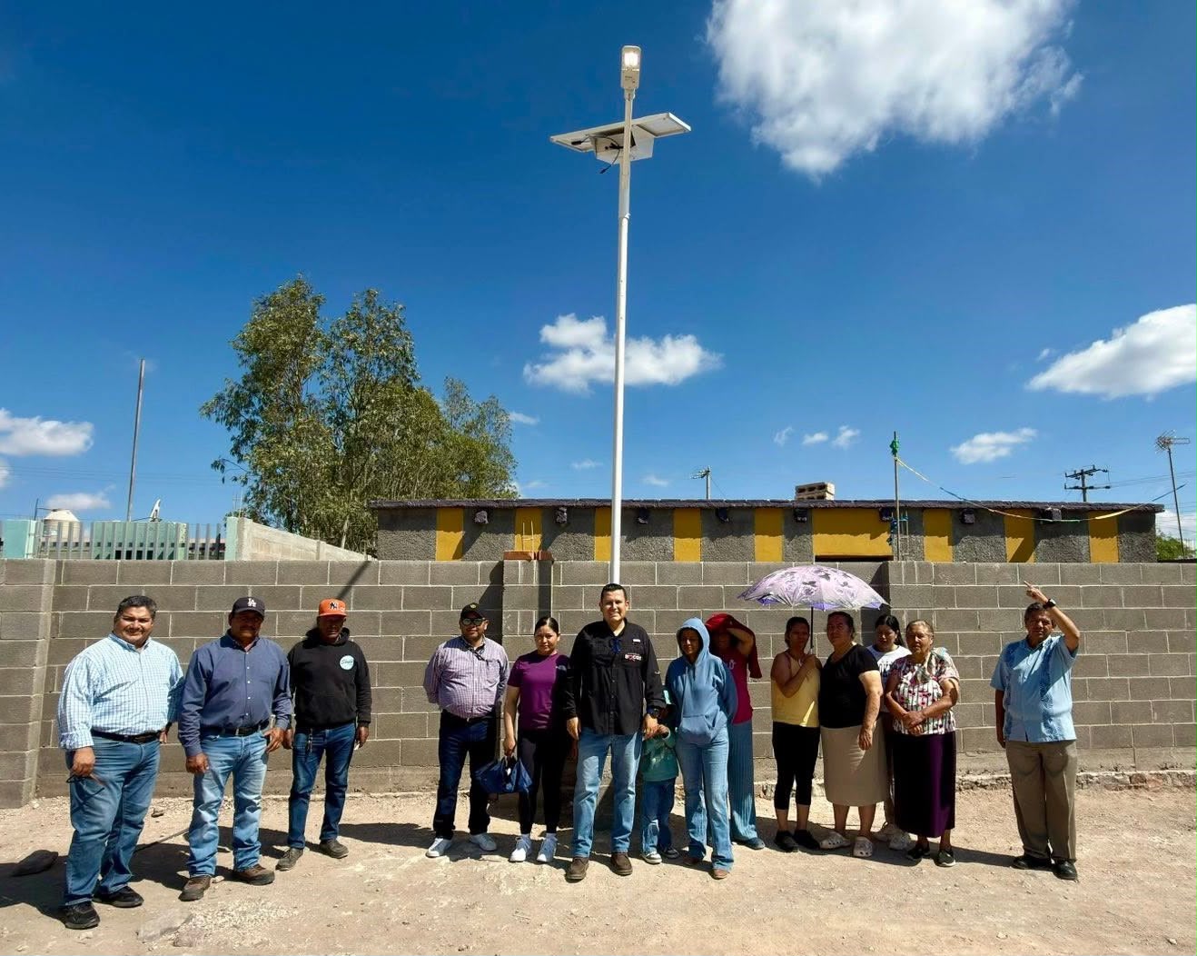 “Gobierno Municipal ha instalado más de 200 luminarias solares a favor de la población de Bocas”: delegado, Jaime Waldo Luna