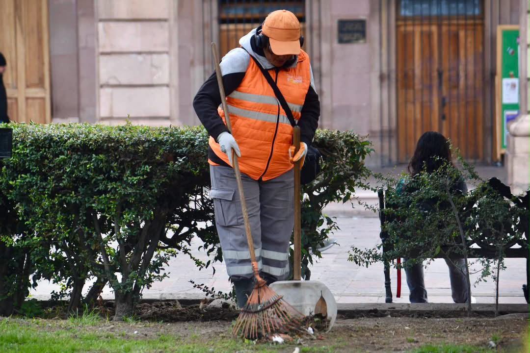 Gobierno Municipal refuerza trabajos de limpieza y mejora de la imagen urbana
