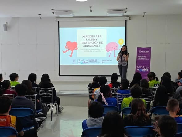 Gobierno de la Capital fortalece educación en derechos humanos entre jóvenes